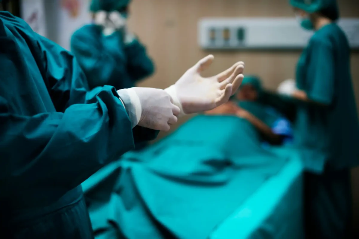 surgery-1200x800.webp